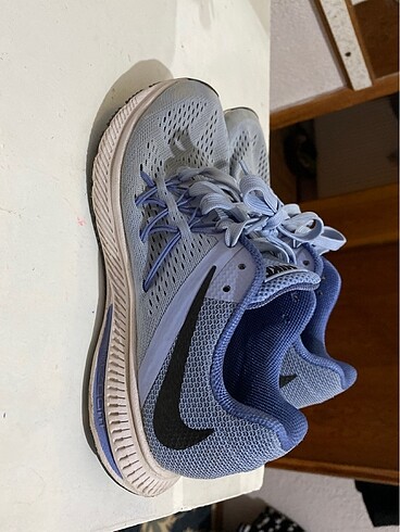 38 Beden mavi Renk Nike koşu ayakkabısı