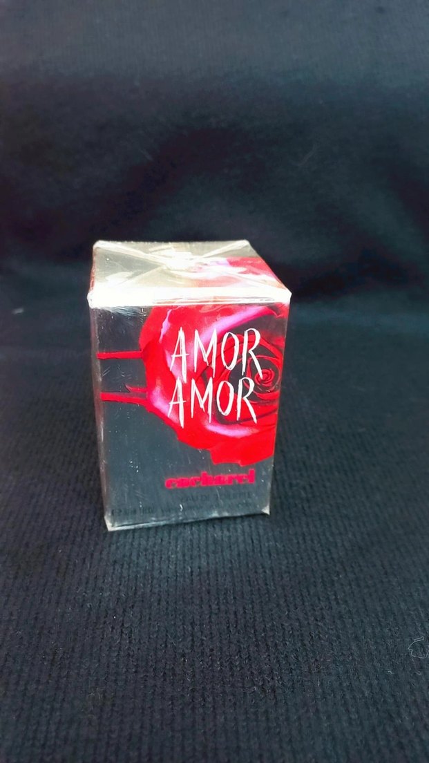 Kadın Parfümü Kırmızı Kutuda orjinal - Görsel 2