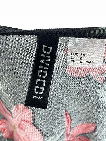36 Beden çeşitli Renk H&M Kısa Elbise %70 İndirimli.