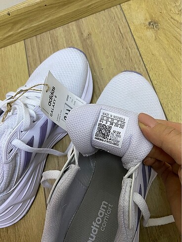 38 Beden beyaz Renk Adidas spor ayakkabı