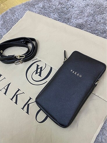 Vakko Orijinal gerçek deri Vakko telefon çantası