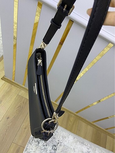 Guess Orijinal guess baget çanta