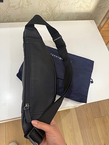  Beden Tommy hilfiger bel omuz çantası