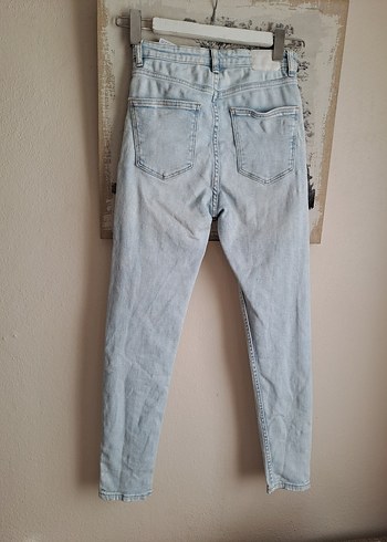 36 Beden mavi Renk BERSHKA SUPER SKINNY 34/36 UYUM