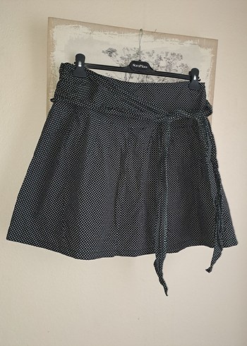 Urban Outfitters OUTFIT Siyah Puantiyeli KUSAKLI Etek L/40