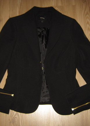 koton business,34/36 bedene harika model kumaş ve tarz blazer