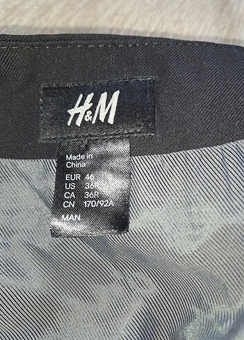 46 Beden H&M siyah yelek 46 beden