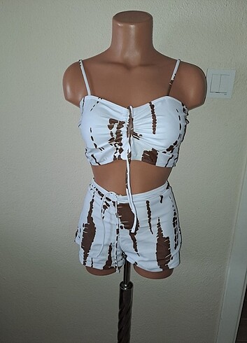 40 Beden YURTDISI URUNU BIKINI TAKIM L/38/40 UYUM
