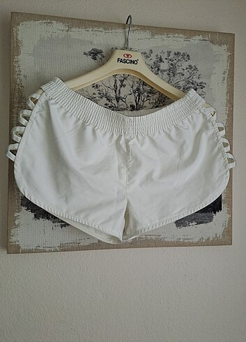 PENTI EKRU MINI SORT XS
