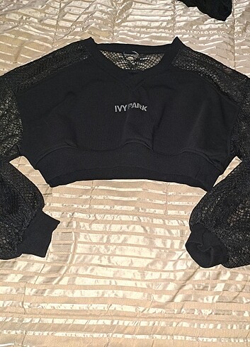 m Beden siyah Renk IVY PARK CROP M/L UYUM
