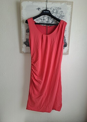 BEYMEN STUDIO DRAPE ELBISE NARCICEGI 38