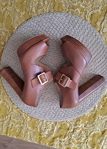 MICHAEL KORS DERI TOPUKLU 39 NO - Görsel 2