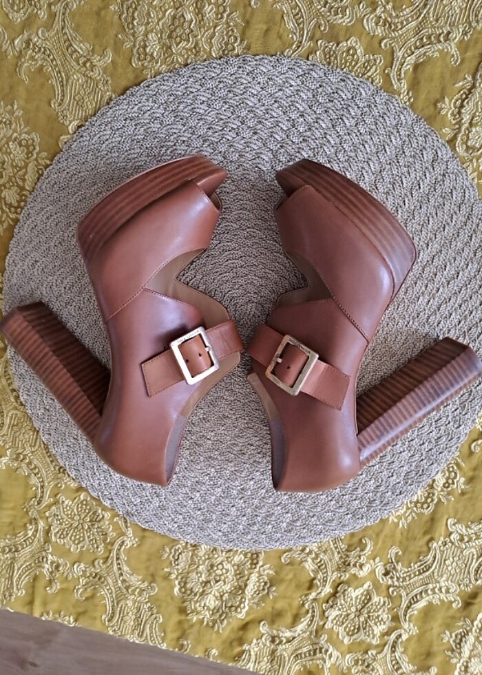 MICHAEL KORS DERI TOPUKLU 39 NO - Görsel 2