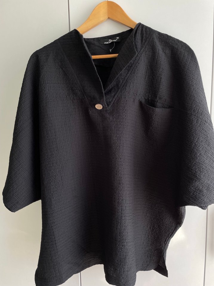 Düğmeli Siyah Keten Kadın Panço - Görsel 2