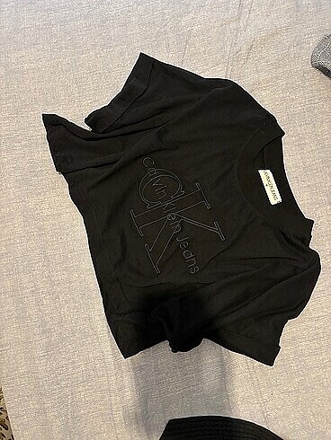 Calvin Klein Tshirt