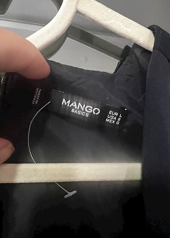 Mango Siyah V Yaka Kolsuz Midi Elbise