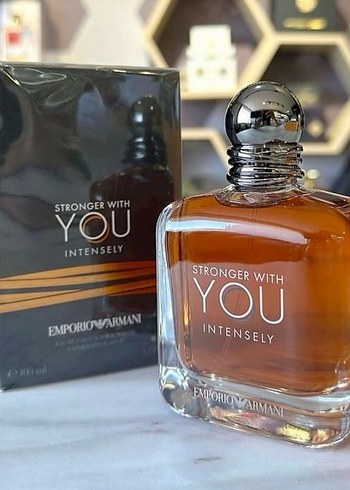 Emporio Armani Stronger Parfüm