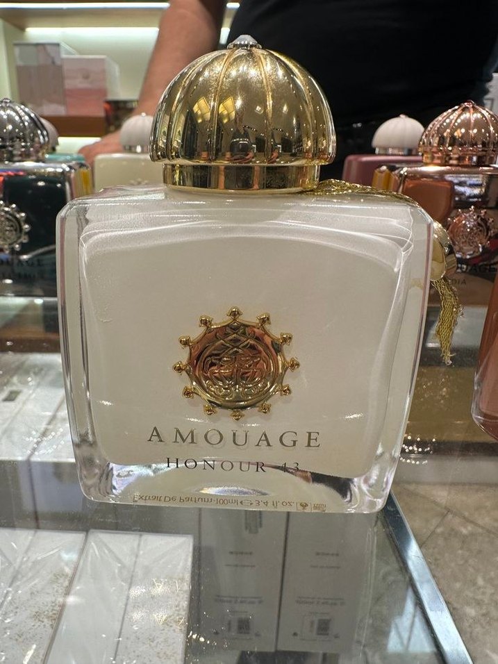 Amouage Honour Kadın Parfümü - Görsel 3