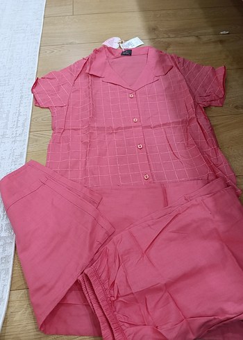Diğer Düğmeli Pembe Midi Kadın Pijama Takımı