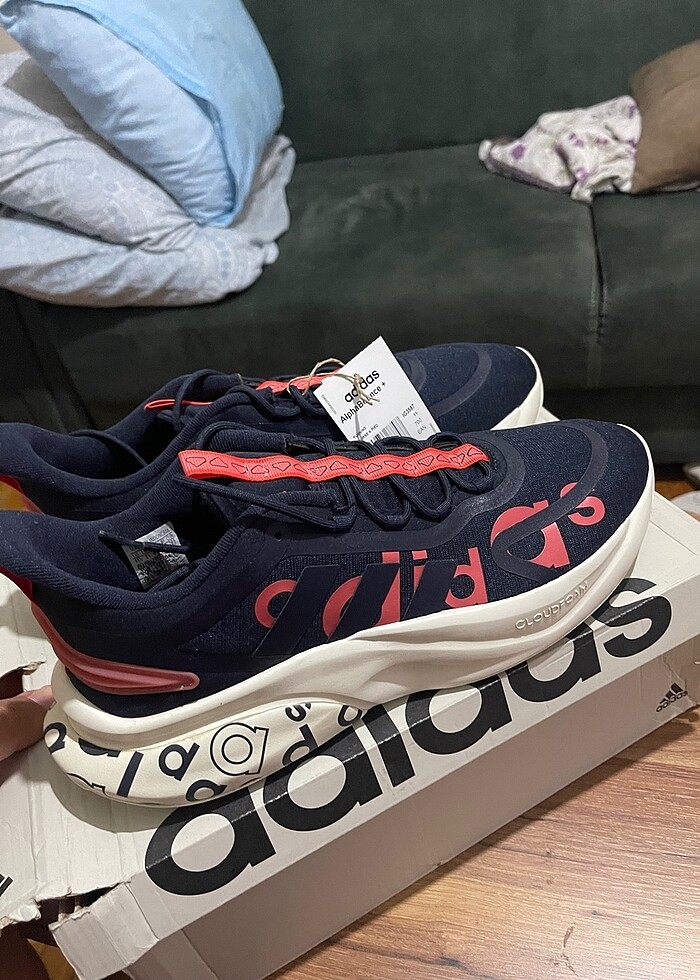 Adidas erkek spor ayakkabı 46 numara sıfır etiketli kutulu - Görsel 5