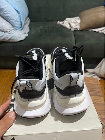 Adidas erkek spor ayakkabı 46 numara sıfır etiketli kutulu - Görsel 5
