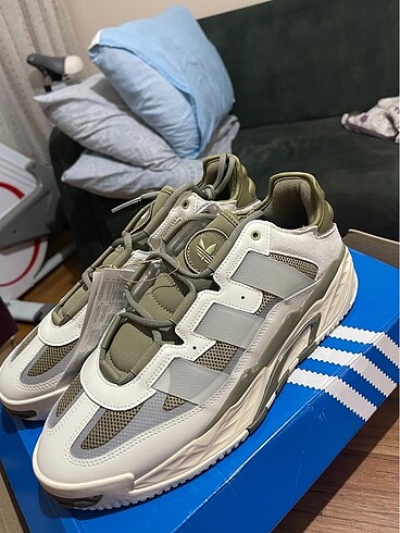 Adidas niteball erkek spor ayakkabı 46 numara sıfır etiketli kut - Görsel 2