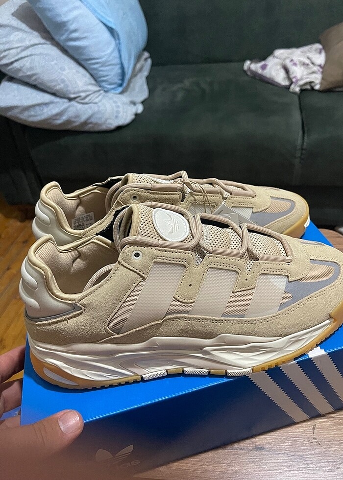 Adidas niteball erkek spor ayakkabı 45,5 numara sıfır etiketli k - Görsel 2