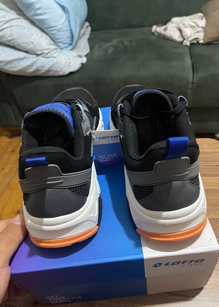Lotto erkek spor ayakkabı 45 numara sıfır etiketli kutulu ürün - Görsel 5
