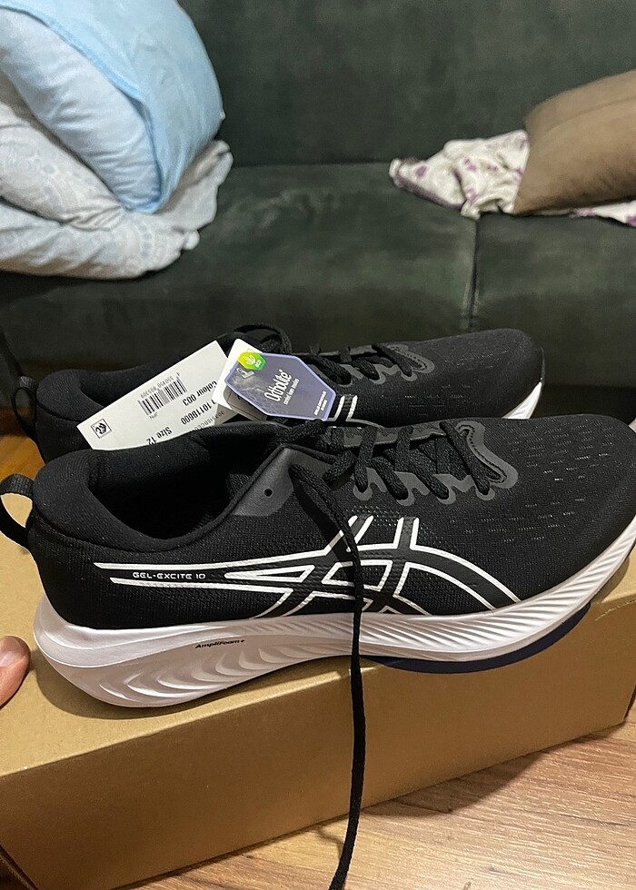 Asics erkek spor ayakkabı 46,5 numara sıfır etiketli kutulu ürün - Görsel 2