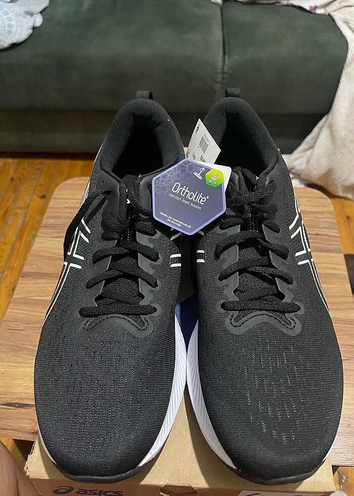 Asics erkek spor ayakkabı 46,5 numara sıfır etiketli kutulu ürün - Görsel 3