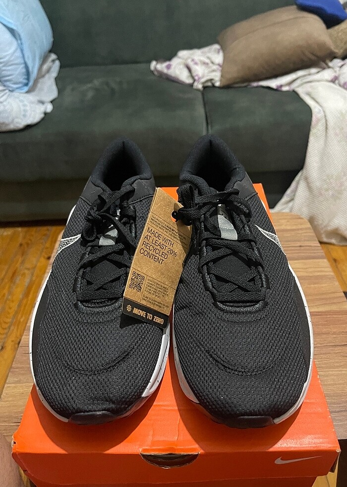 Nike erkek spor ayakkabı 46,5 numara sıfır etiketli kutulu ürün - Görsel 4