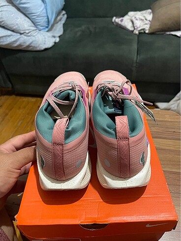 Nike goratex erkek spor ayakkabı sıfır etiketli kutulu ürün - Görsel 6