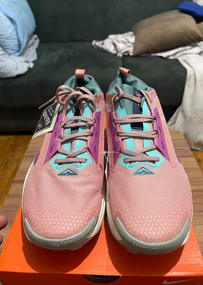 Nike goratex erkek spor ayakkabı sıfır etiketli kutulu ürün - Görsel 4