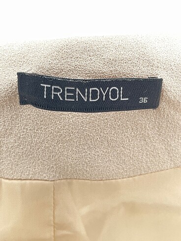 36 Beden çeşitli Renk Trendyol & Milla Blazer %70 İndirimli.