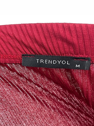 m Beden kırmızı Renk Trendyol & Milla Mini Şort %70 İndirimli.