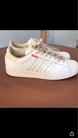 40 numara adidas süperstar