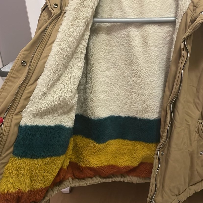 Bej Kadın Midi Boy içi yünlü mont Bershka - Görsel 2