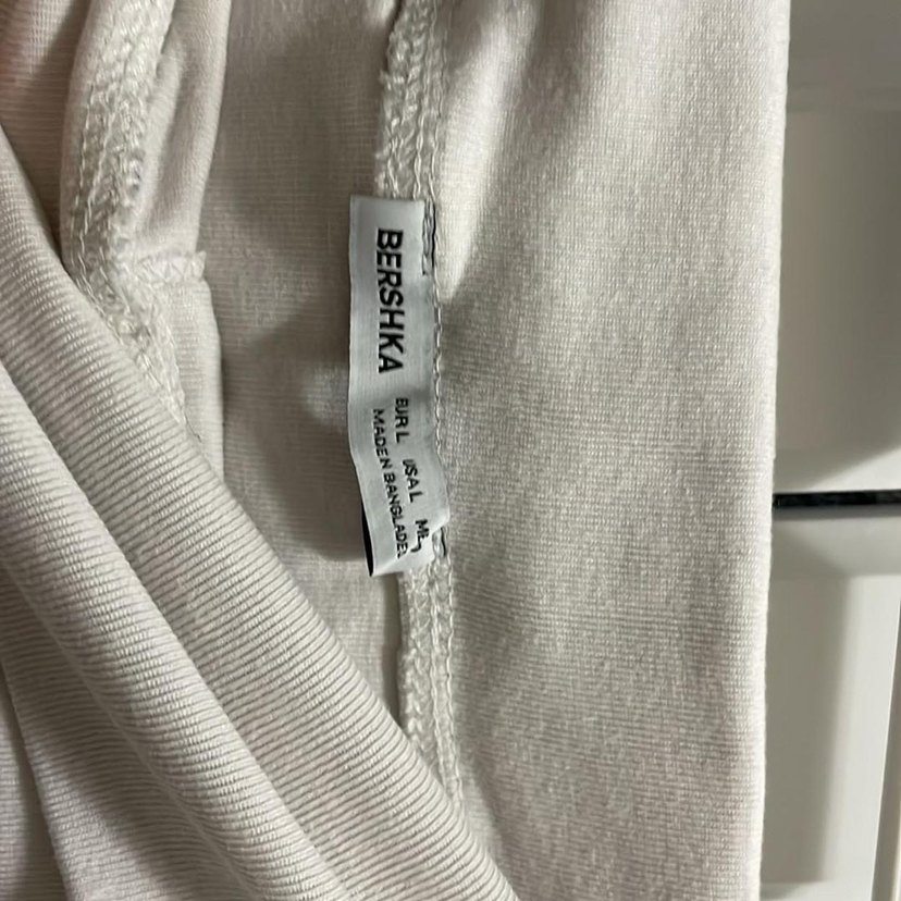 Düğmeli Beyaz Bluz - Görsel 4