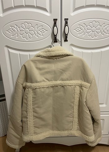 Bej Kürklü Kadın Ceket - Görsel 5