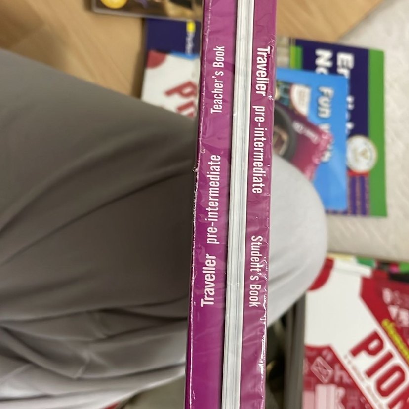 Traveller Pre-Intermediate Öğretmen Kitabı - Görsel 2