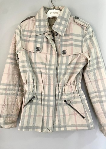 Burberry Bej Ekoseli Düğmeli Kadın Ceket Mont