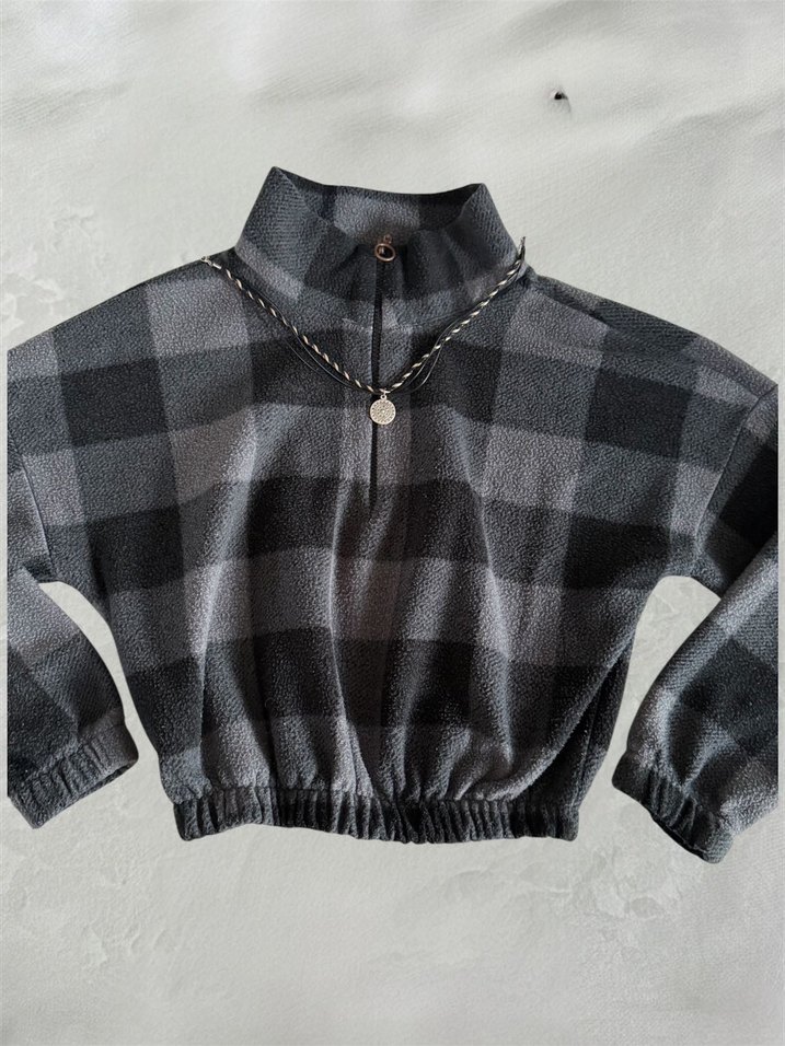 Gotik Ekoseli Sweatshirt y2k rock outfit - Görsel 4