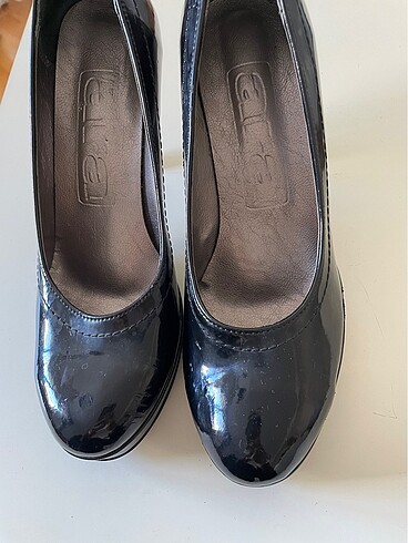 37 Beden Ara marka siyah topuklu ayakkabı vintage y2k