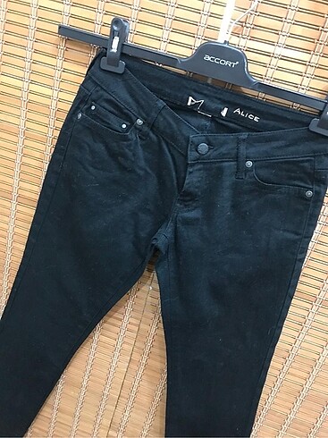 Mango Mango siyah düşük bel jean