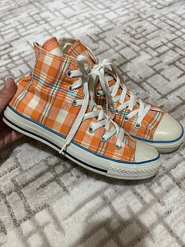 Turunculu ekoseli converse