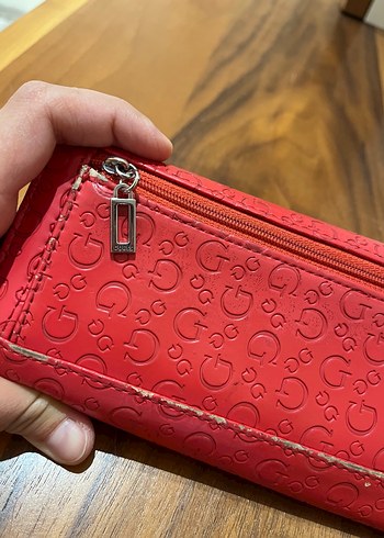 Kırmızı Desenli Guess Deri Kadın Cüzdanı - Görsel 3