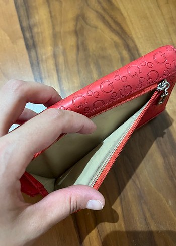 Kırmızı Desenli Guess Deri Kadın Cüzdanı - Görsel 4