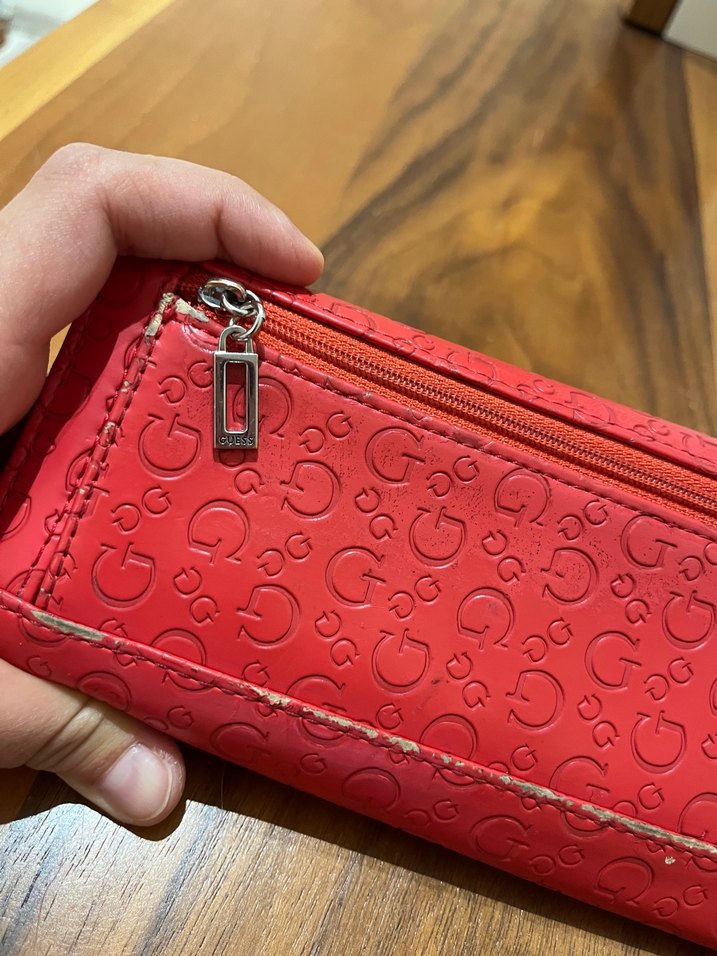 Kırmızı Desenli Guess Deri Kadın Cüzdanı - Görsel 3