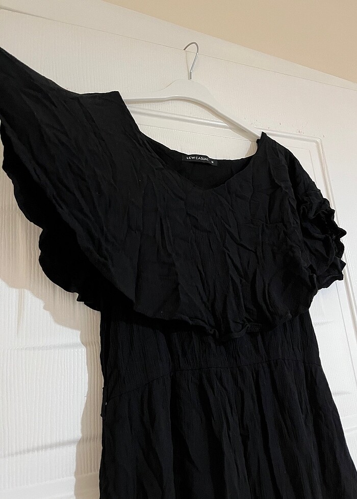 Volanlı siyah elbise - Görsel 3