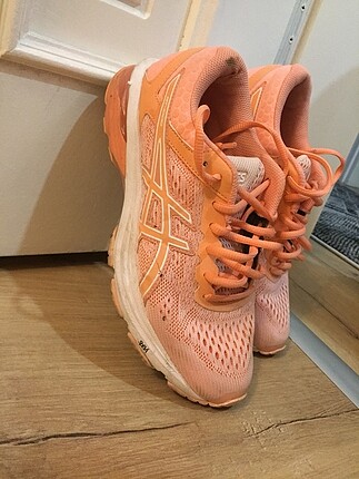 Orjinal Asics spor ayakkabı